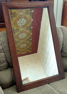 Прямоугольное зеркало в темной раме под заказ - русскиймастер.com - Екатеринбург